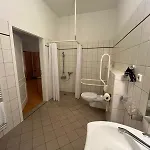 Regina 3*
