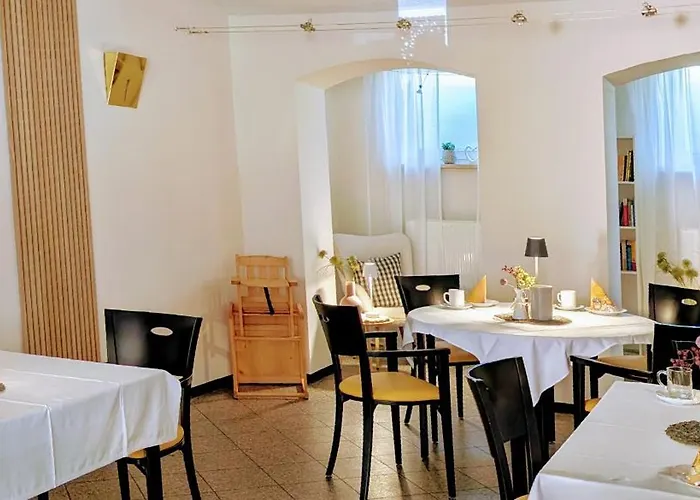 Regina Guest house 3*